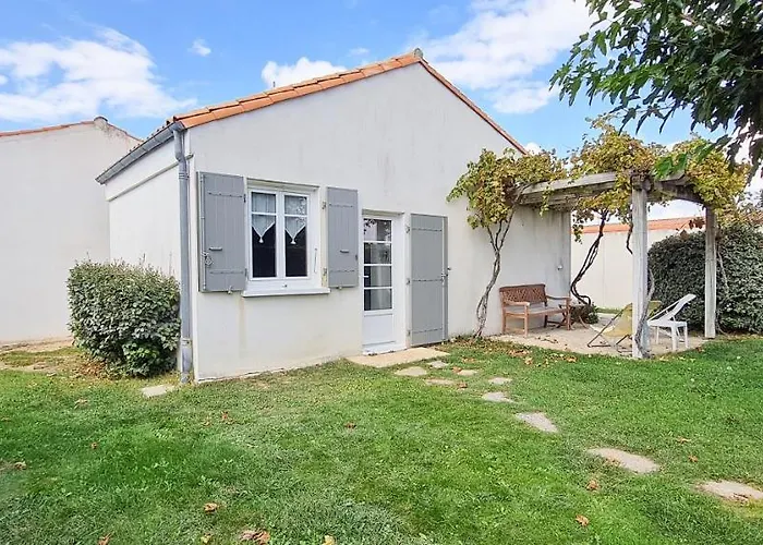 Charmante Maison Bord De Avec Jardin * 拉考德索梅