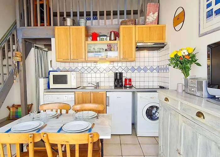 Charmante Maison Bord De Avec Jardin 别墅 拉考德索梅